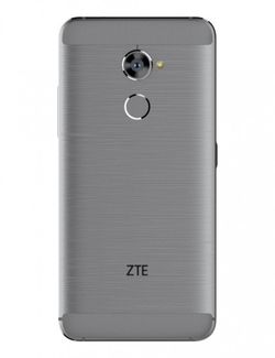 ZTE V870 (2)