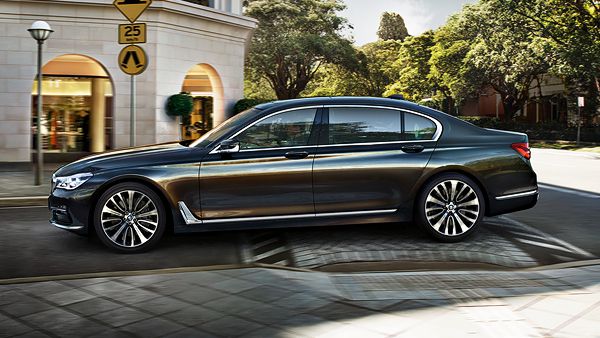 Autonomous BMW Srie 7s on the road this year
