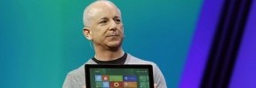 Former Windows Division President Uses iPhone