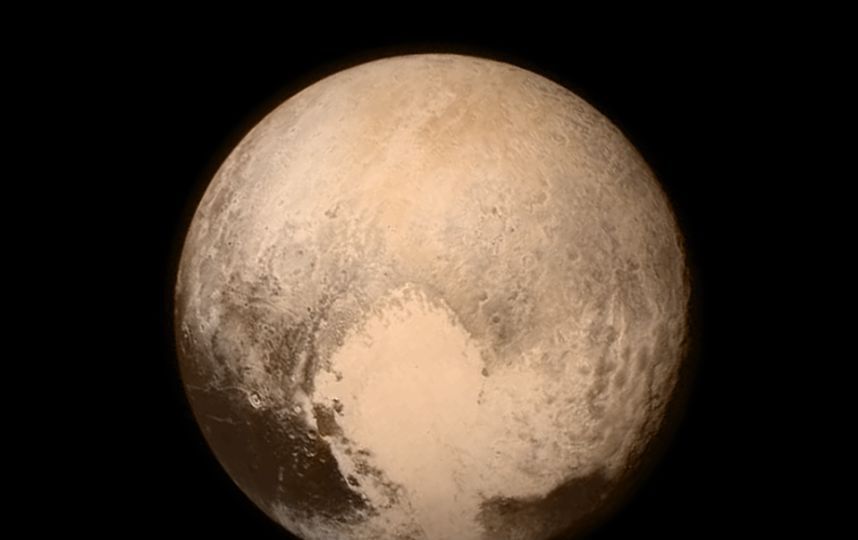 Pluto has a blue sky and water in the form of ice