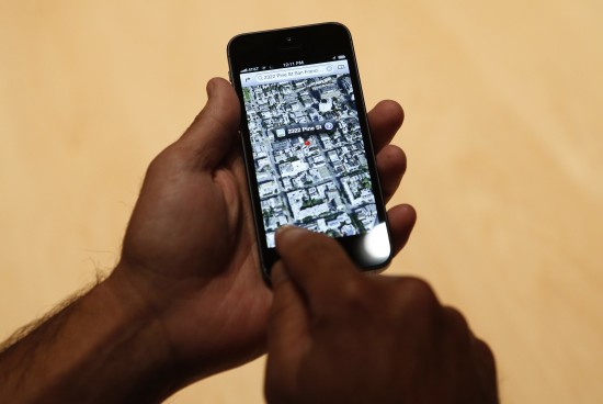 Australian police say Apple's road maps unreliable