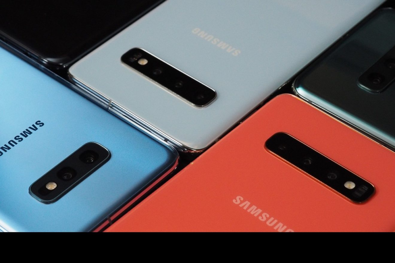 Image 3 : Galaxy S10E, S10 et S10+ : Samsung dévoile sa nouvelle gamme de smartphones