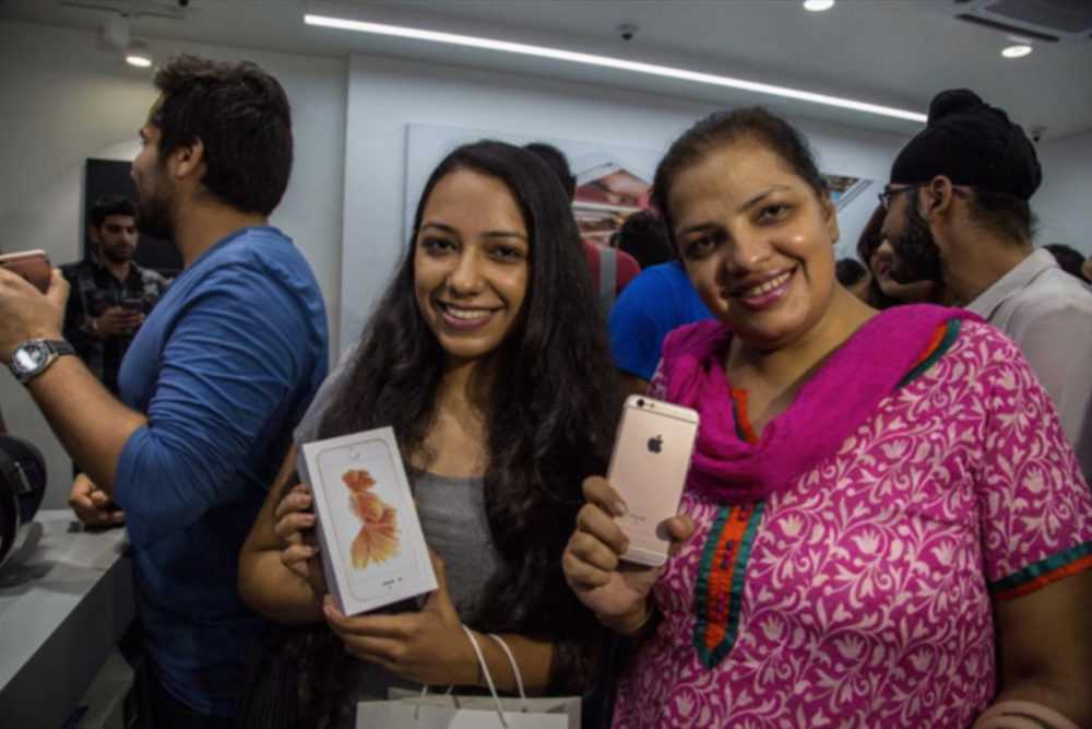 Coronavirus: India launches 21-day containment, iPhone production in the country is suspended