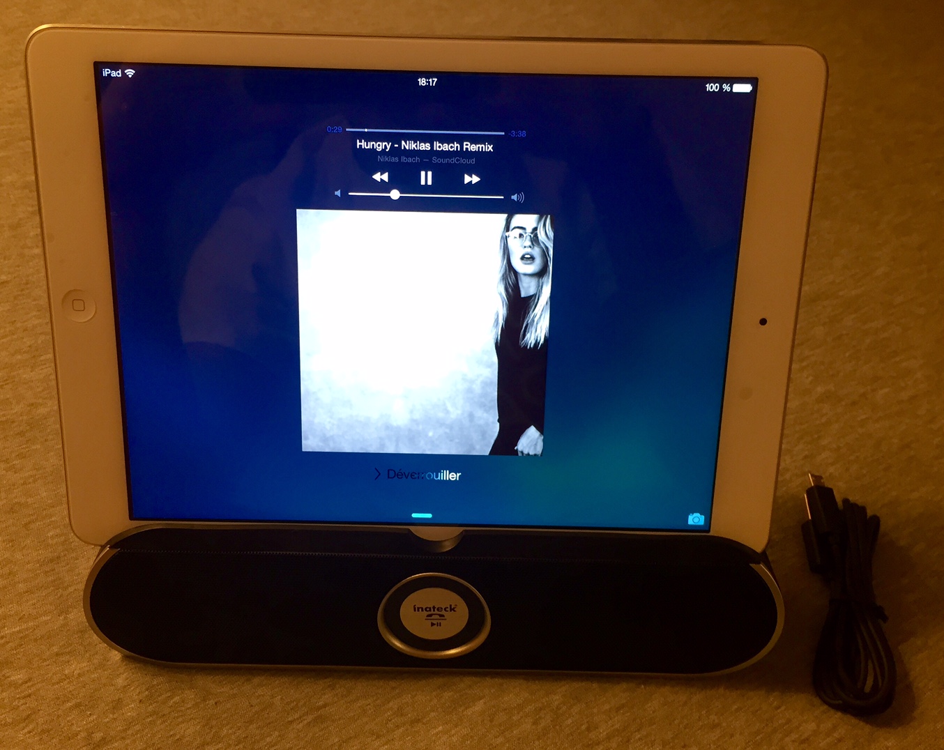 enceinte bluetooth support inateck 1024x813 - Test : support enceinte Bluetooth Inateck pour iPad, iPhone, iPod Touch